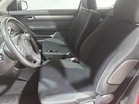 Suzuki - swift - 1.5 exclusive - 86-nfk-4- 2010 - afbeelding 1 van  3
