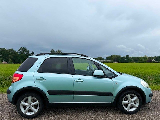 Suzuki - sx4 - 1.6 shogun - 2009 - 91-jgx-2 - personenauto - afbeelding 10 van  11