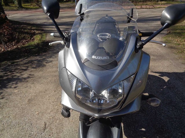 Suzuki - tour - gsf 1250 s bandit - motorcycle - afbeelding 6 van  8