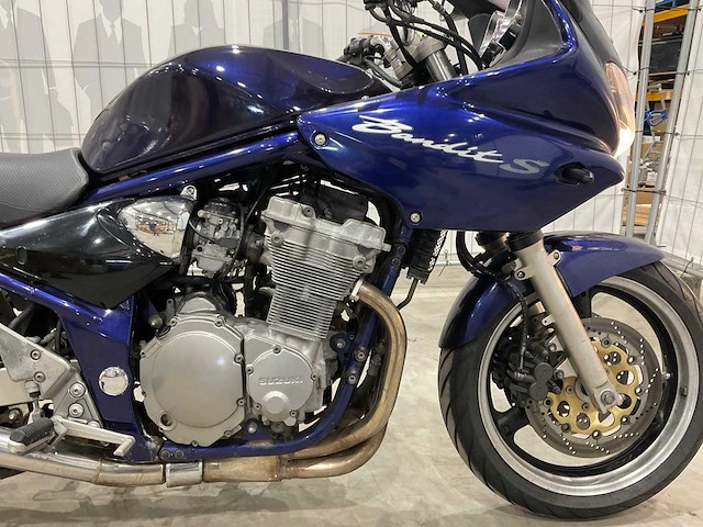 Suzuki - tour - gsf 600 s bandit - motorfiets - afbeelding 3 van  18