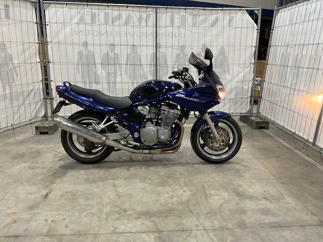 Suzuki - tour - gsf 600 s bandit - motorfiets - afbeelding 13 van  18