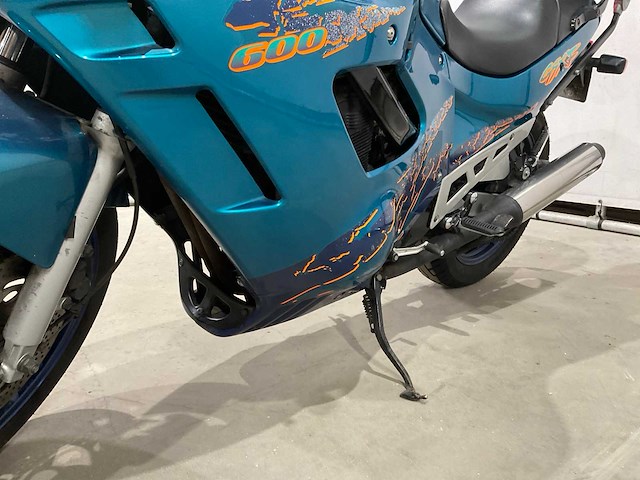 Suzuki - tour - gsx 600 f - motorfiets - afbeelding 17 van  17