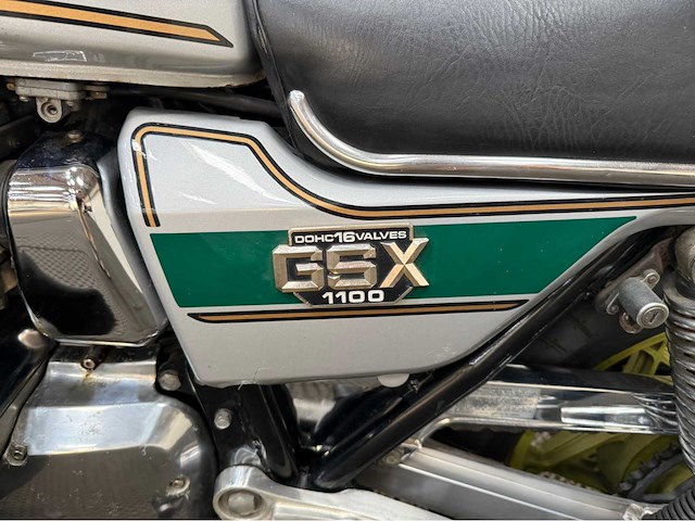 Suzuki - tour gsx 1100 e - motorfiets - 1980 - afbeelding 3 van  19