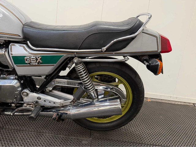 Suzuki - tour gsx 1100 e - motorfiets - 1980 - afbeelding 6 van  19