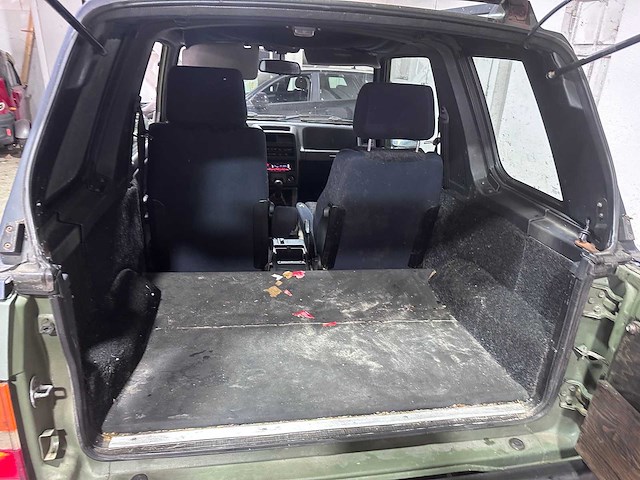 Suzuki - vitara - 1.6 comm. 4x4 jlx - vv-28-yd- 1993 - afbeelding 5 van  11