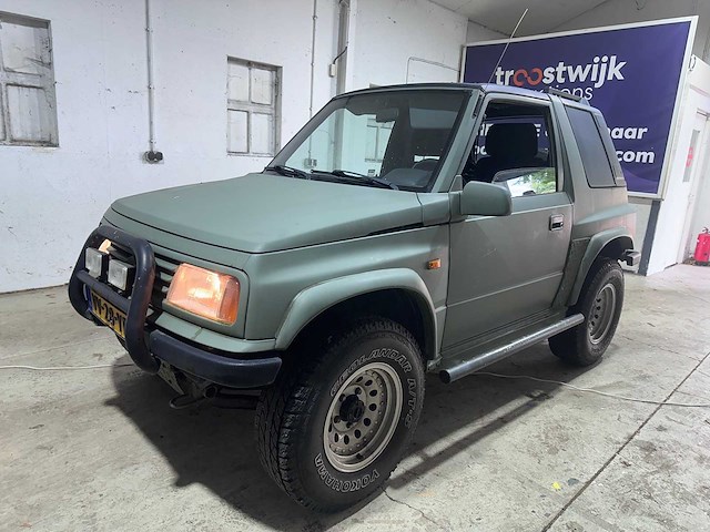 Suzuki - vitara - 1.6 comm. 4x4 jlx - vv-28-yd- 1993 - afbeelding 1 van  11