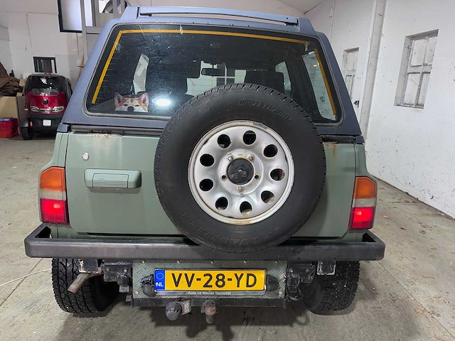 Suzuki - vitara - 1.6 comm. 4x4 jlx - vv-28-yd- 1993 - afbeelding 7 van  12