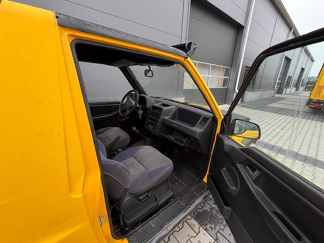 Suzuki - vitara - 1.6 comm. jlx - bedrijfswagen - 1992 - afbeelding 16 van  26