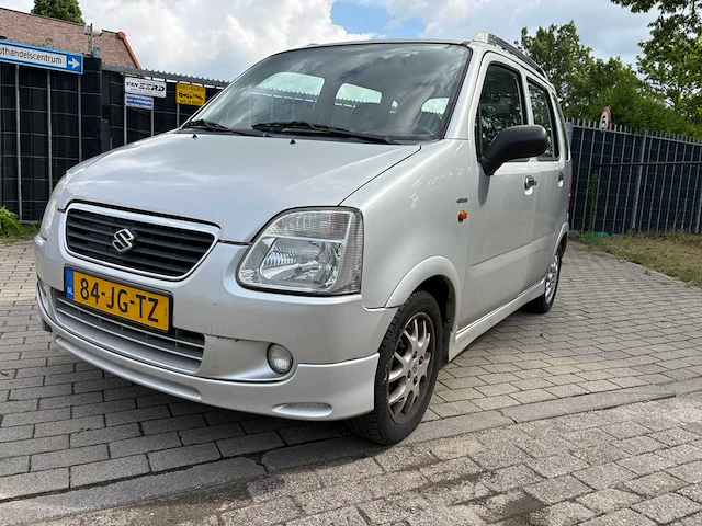 Suzuki - wagon - r+ - personenauto - afbeelding 1 van  13