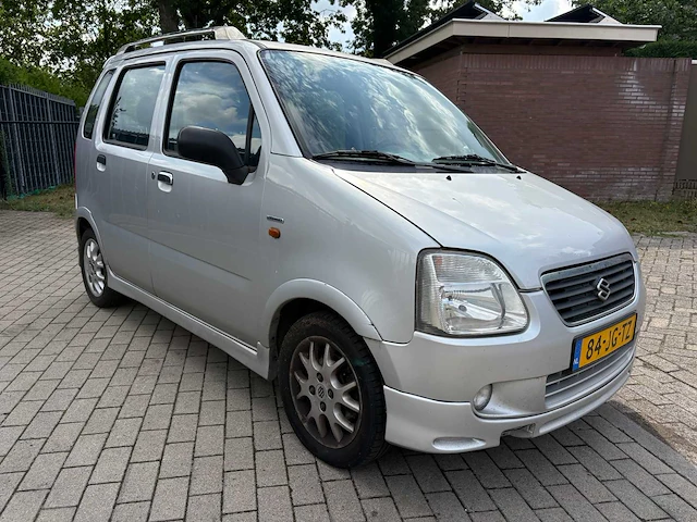 Suzuki - wagon - r+ - personenauto - afbeelding 6 van  13
