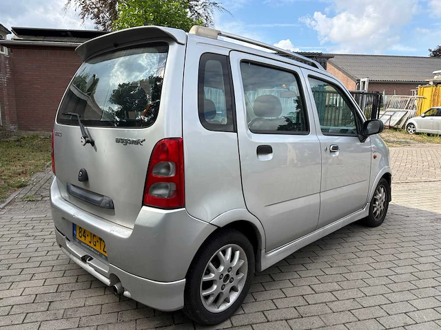 Suzuki - wagon - r+ - personenauto - afbeelding 9 van  13