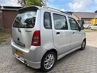 Suzuki - wagon - r+ - personenauto - afbeelding 9 van  13