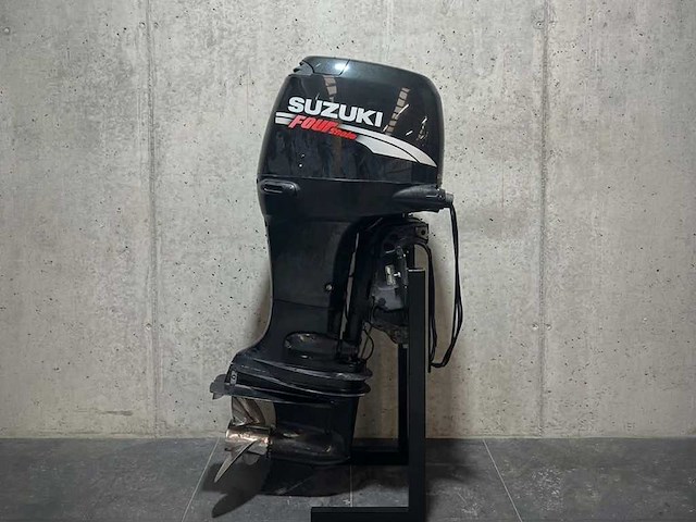 Suzuki - xl-staart - 115 pk - 4-takt - outboard motor - afbeelding 1 van  1