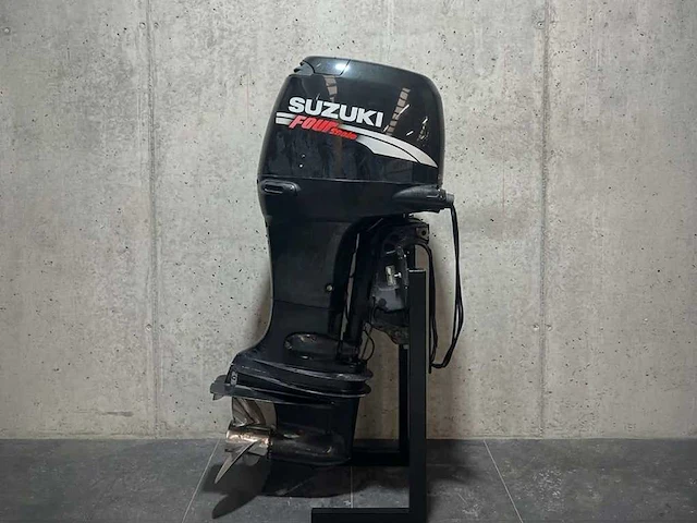 Suzuki - xl-staart - 115 pk - 4-takt - outboard motor - afbeelding 1 van  1