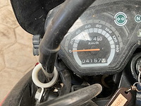 Suzuki 125 sm motorfiets - afbeelding 3 van  12