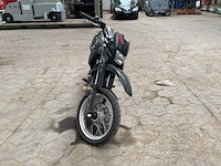 Suzuki 125 sm motorfiets - afbeelding 7 van  13
