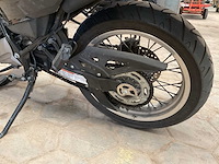 Suzuki 125 sm motorfiets - afbeelding 12 van  13