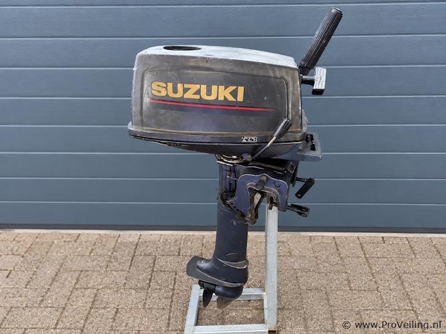 Suzuki 4 pk buitenboordmotor - afbeelding 2 van  3