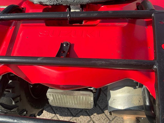 Suzuki 400 4 wd quad - afbeelding 8 van  20