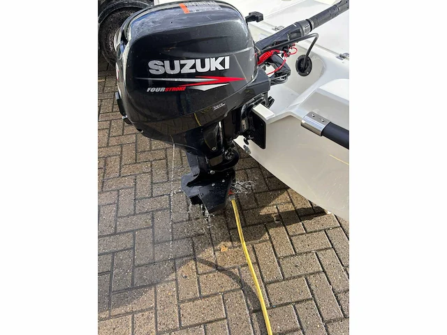 Suzuki 8pk buitenboordmotor - afbeelding 5 van  5