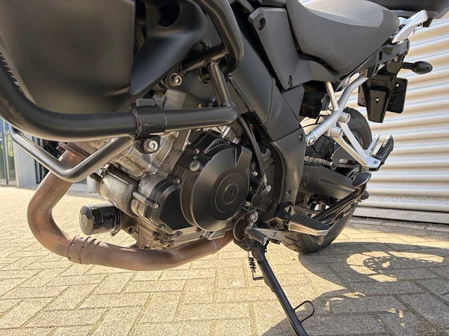 Suzuki all-road dl 1000 v-strom abs motorfiets - afbeelding 11 van  57