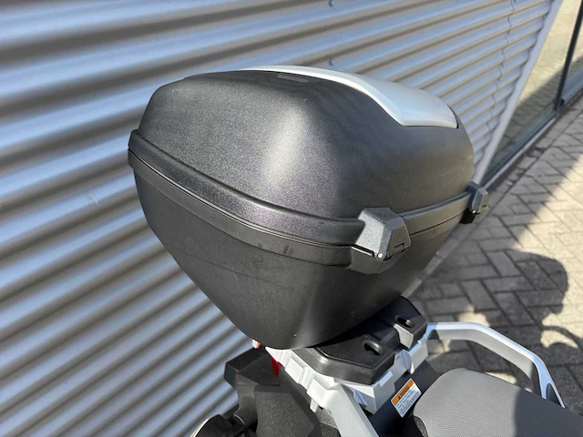 Suzuki all-road dl 1000 v-strom abs motorfiets - afbeelding 29 van  57