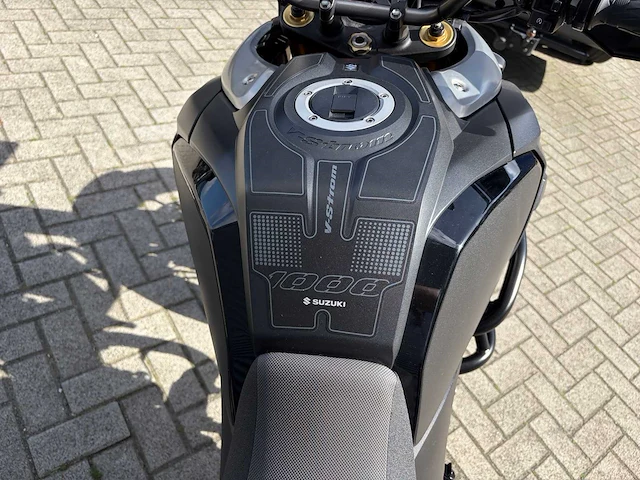 Suzuki all-road dl 1000 v-strom abs motorfiets - afbeelding 31 van  57