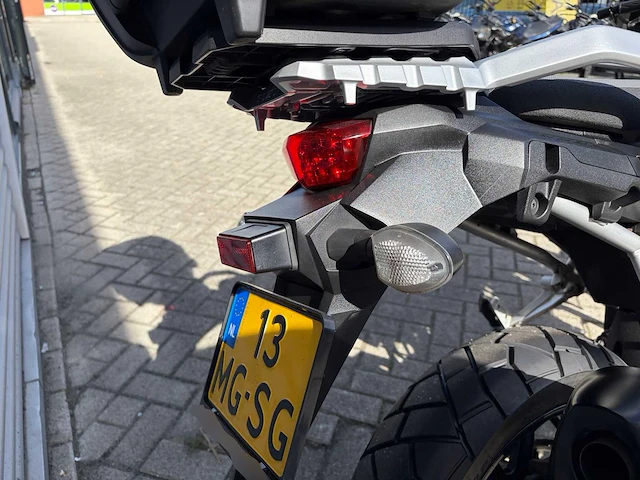 Suzuki all-road dl 1000 v-strom abs motorfiets - afbeelding 20 van  57