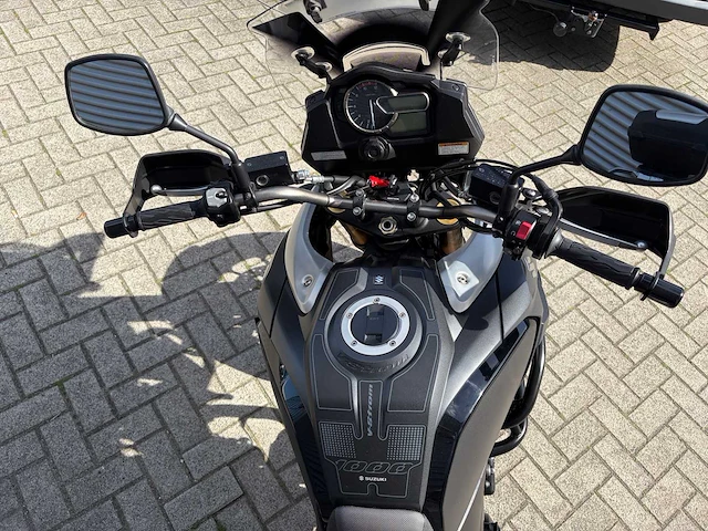 Suzuki all-road dl 1000 v-strom abs motorfiets - afbeelding 32 van  57