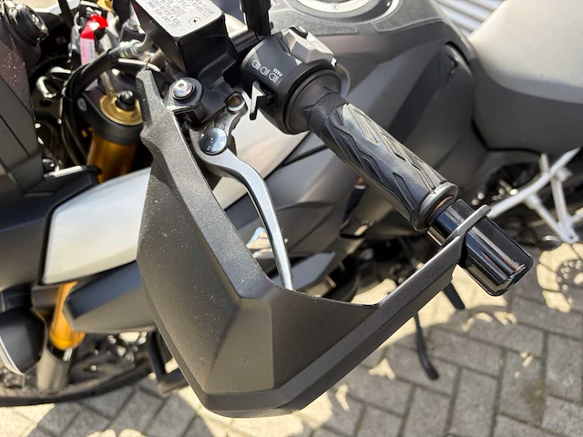 Suzuki all-road dl 1000 v-strom abs motorfiets - afbeelding 36 van  57