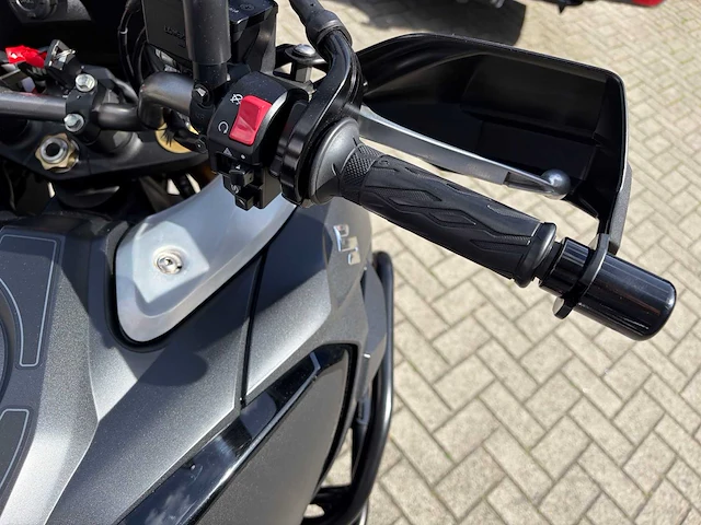 Suzuki all-road dl 1000 v-strom abs motorfiets - afbeelding 37 van  57