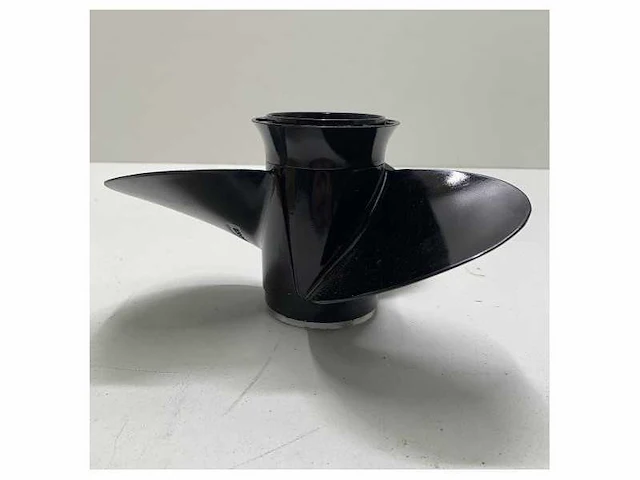 Suzuki aluminium 3-blade propeller 10-1/4 x 13 - 58100-96372-019 - afbeelding 3 van  5