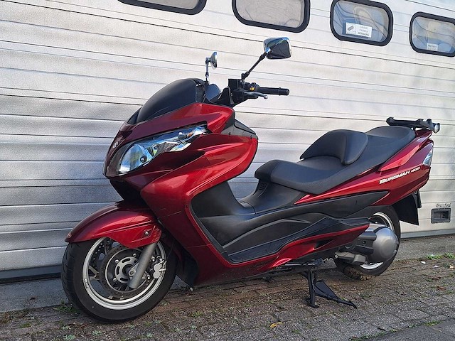 Suzuki burgman an400 motorscooter 400cc - afbeelding 2 van  7