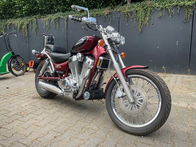 Suzuki chopper vs 1400 intruder motorfiets - afbeelding 6 van  22