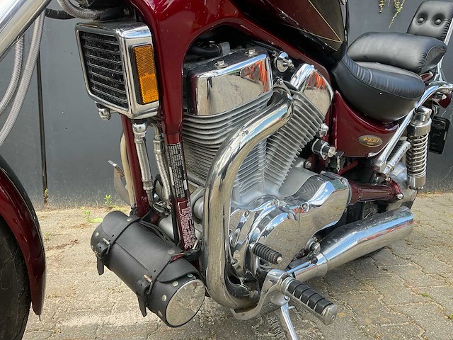 Suzuki chopper vs 1400 intruder motorfiets - afbeelding 20 van  22