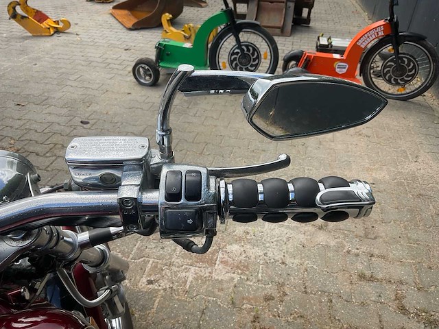 Suzuki chopper vs 1400 intruder motorfiets - afbeelding 2 van  22