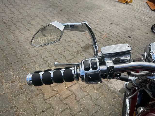 Suzuki chopper vs 1400 intruder motorfiets - afbeelding 21 van  22