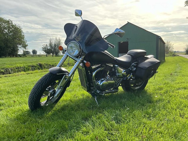 Suzuki chopper vz 800 marauder motorfiets - afbeelding 1 van  26