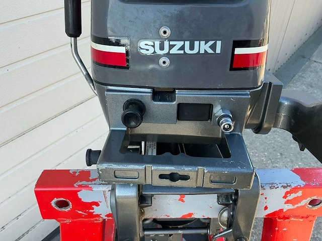 Suzuki dt 4 kortstaart buitenboordmotor - afbeelding 7 van  8