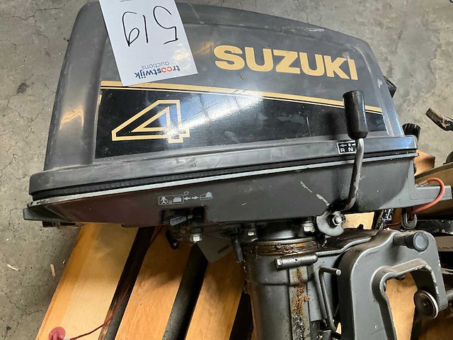 Suzuki dt4 buitenboordmotor - afbeelding 4 van  5