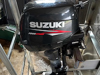 Suzuki four stroke 9.9 buitenboordmotor - afbeelding 10 van  20