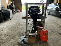 Suzuki four stroke 9.9 buitenboordmotor - afbeelding 1 van  20