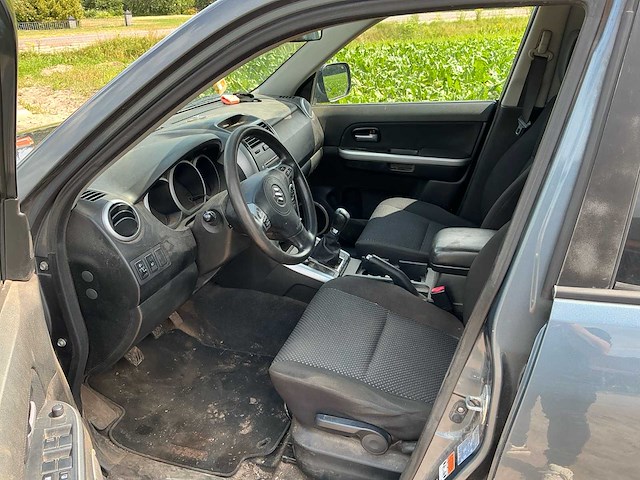 Suzuki grand vitara 1.9 jlx bedrijfswagen - afbeelding 9 van  16
