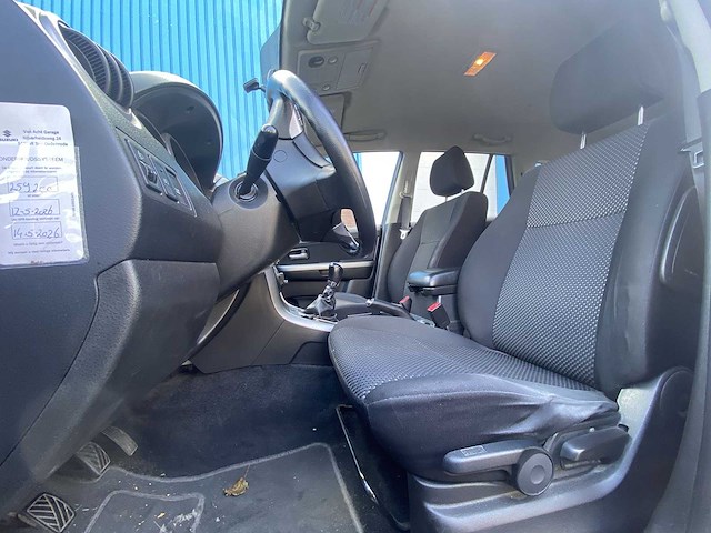 Suzuki grand vitara 2.0-16v exclusive 2006 | 31-st-kx - afbeelding 23 van  28