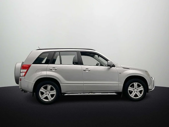 Suzuki grand vitara 2.0-16v exclusive 2006 | 67-tf-pt - afbeelding 3 van  49