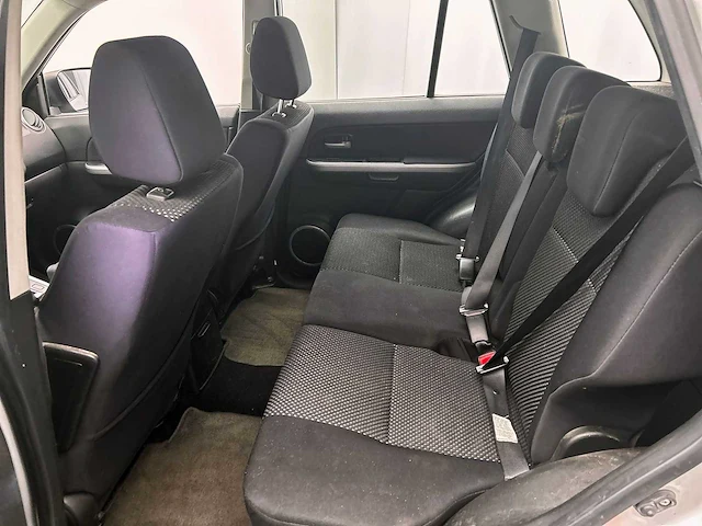 Suzuki grand vitara 2.0-16v exclusive 2006 | 67-tf-pt - afbeelding 7 van  49