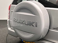 Suzuki grand vitara 2.0-16v exclusive 2006 | 67-tf-pt - afbeelding 9 van  49