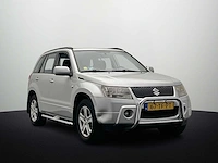 Suzuki grand vitara 2.0-16v exclusive 2006 | 67-tf-pt - afbeelding 23 van  49
