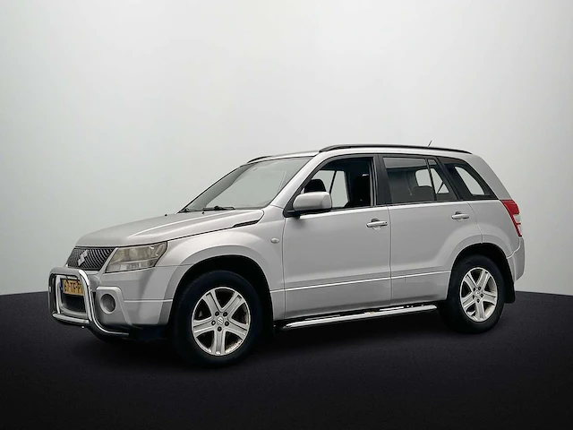 Suzuki grand vitara 2.0-16v exclusive 2006 | 67-tf-pt - afbeelding 43 van  49