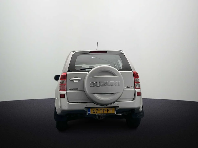 Suzuki grand vitara 2.0-16v exclusive 2006 | 67-tf-pt - afbeelding 45 van  49